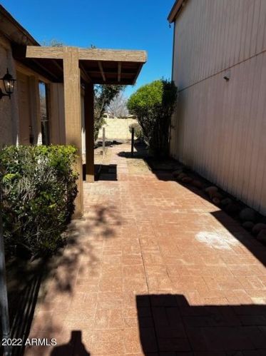 3948 Butler St, Chandler AZ 85226-3863 exterior