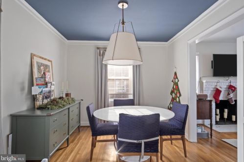 10415 Hayes Ave, Silver Spring MD 20902-3704 exterior