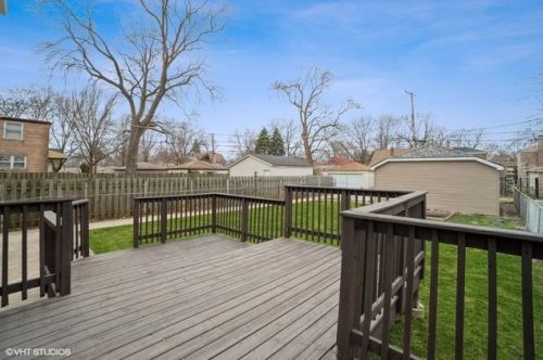 8842 Normal Ave, Chicago IL 60620-2121 exterior