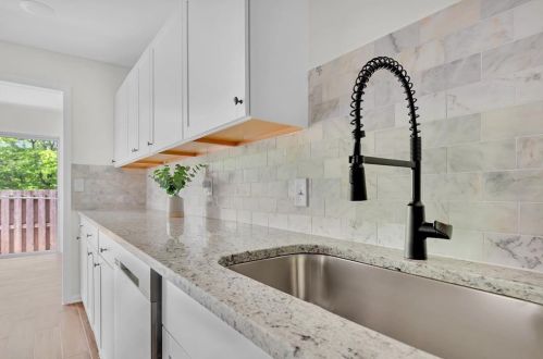 2559 Bradford Sq, Atlanta GA 30345-1339 exterior