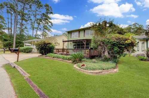 1410 Pne Lk Cir, Montgomery TX 77316-2774 exterior