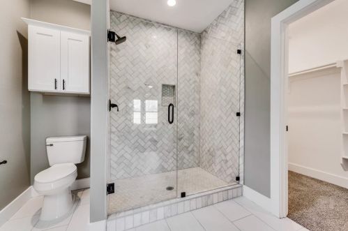 4547 Corregidor St, Dallas TX 75216-5015 exterior