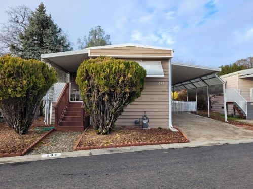 241 Raymond Ln, Folsom, CA 95630-1721