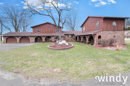 5070 Watervliet Rd, Watervliet, MI 49098-9120