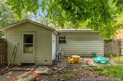 3218 Highgate Ave, Wyoming MI 49509-3023 exterior