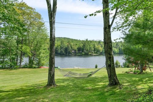 31 Sunset Ave, Concord NH 03301-2730 exterior