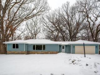 12615 Cedar Lake Rd, Hopkins, MN 55305-3945