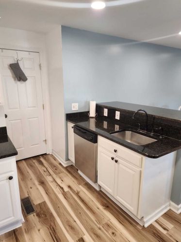 375 Salt Point Tpke, Poughkeepsie NY 12603-1053 exterior