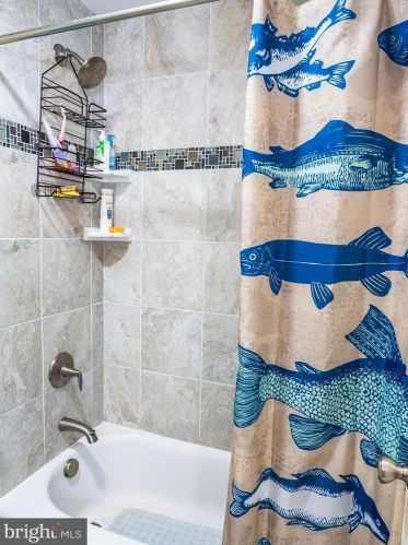 3433 Larkington Dr, Edgewater MD 21037 exterior