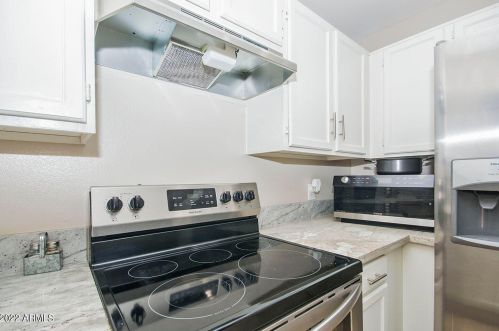 17628 28th Ave, Phoenix AZ  85053-1949 exterior