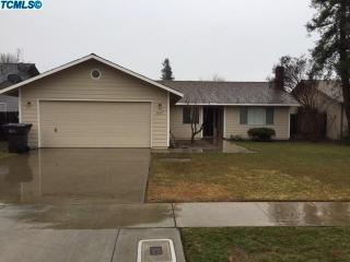1647 Cypress Ave, Tulare, CA 93274-8443