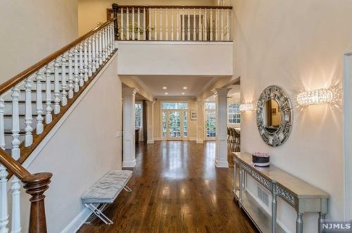 80 Highwood Ave, Tenafly, NJ 07670-1832