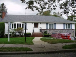 33 Stanley Rd, Newton, MA 02468-2337