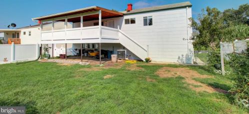 67 Gary Dr, Trenton, NJ 08690-3136