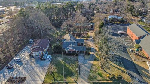 908 Atlanta Hwy, Gainesville GA 30501-6304 exterior