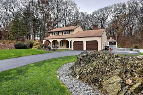 178 Rutland Rd, Milford, CT 06461-1809