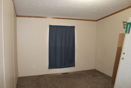 15560 Division Ave, Cedar Springs MI 49319 exterior