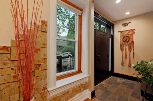 1817 Honore St, Chicago IL 60657-2007 exterior