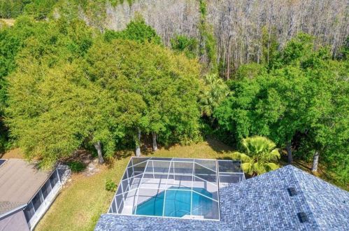 8204 Nature Cove Way, Tampa FL 33647-3224 exterior