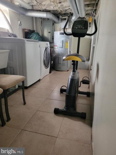 531 Benner St, Philadelphia PA 19149-3214 exterior