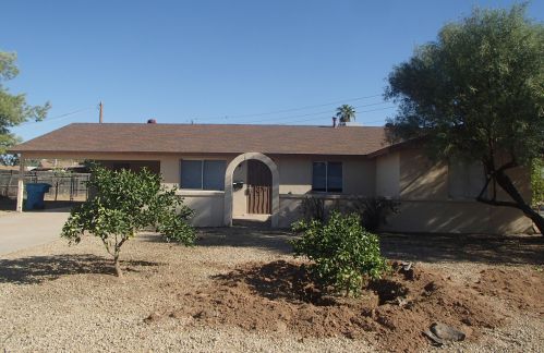 13631 35th St, Phoenix AZ  85032-6140 exterior