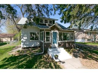 130 17th Ave, Hopkins MN  55343-7340 exterior