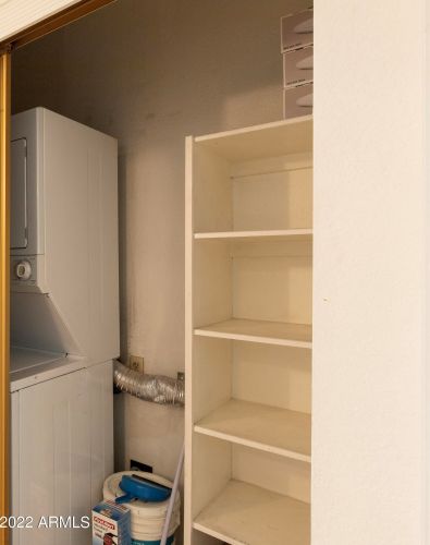 101 7th St, Phoenix AZ  85034-0663 exterior