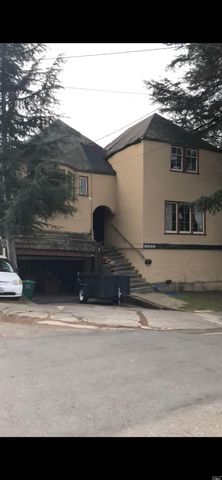 2340 Corona Ct, Berkeley, CA 94708-1617