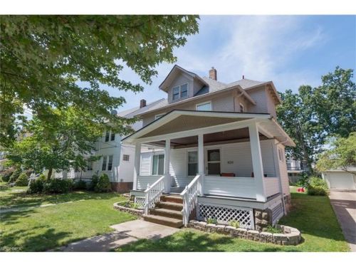 1624 Orch Grv Ave, Cleveland OH  44107-3729 exterior