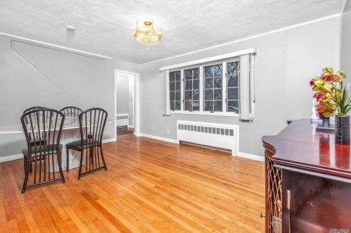 1345 Locust Ave, Bohemia NY 11716-2183 exterior