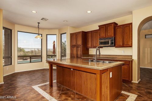 17009 Coleman St, Phoenix, AZ 85045-1211