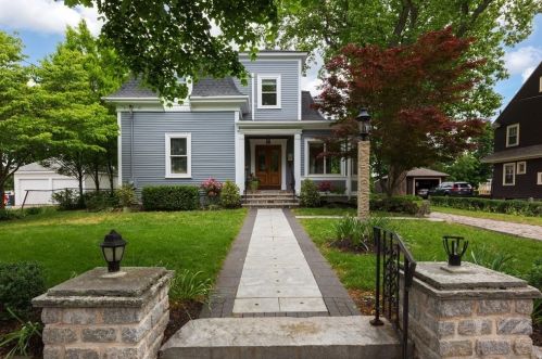 110 Putnam St, Quincy, MA 02169-2246