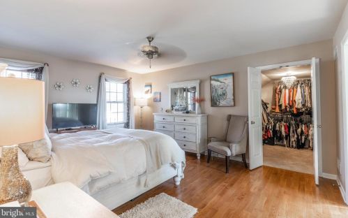 1121 Sunwood Ln, Lancaster PA  17601-7104 exterior