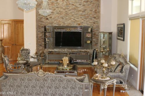 13816 18th St, Phoenix AZ 85022-2878 exterior