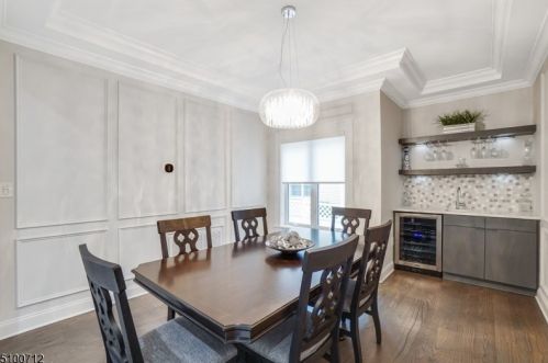 30 Mount Pleasant Pkwy, Livingston NJ  07039-2821 exterior