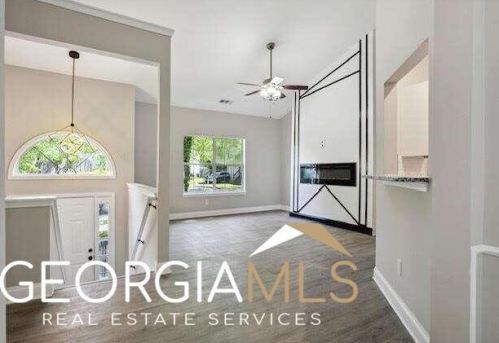 1386 Highgrove Way, Atlanta GA  30349-7510 exterior