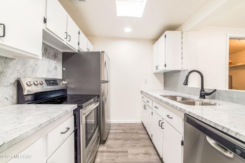 4122 Azalea St, Tucson AZ 85741-1031 exterior