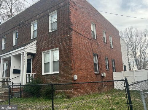 4205 Eads St, Washington DC  20019-3440 exterior