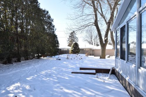 8803 Plainfield Ave, Milwaukee WI 53228-2227 exterior