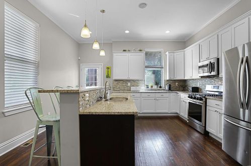 2104 Sidney St, Saint Louis MO 63104-2829 exterior