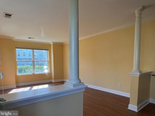 297 Fountayne Ln, Trenton NJ 08648-2672 exterior