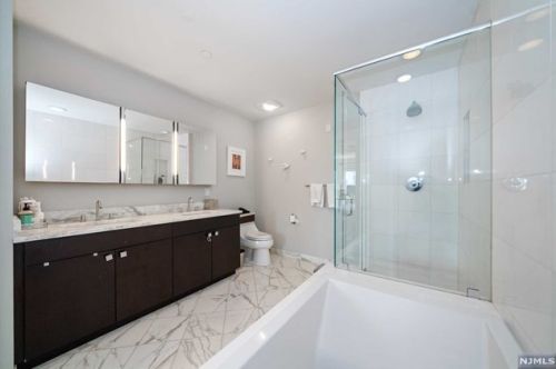 53 Eton Row, Union City NJ 07086 exterior