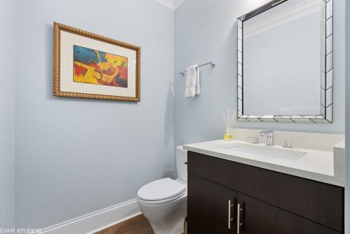 3550 Hoyne Ave, Chicago IL 60643-3323 exterior