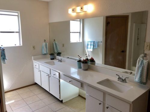 3103 Dominic Dr, Austin TX  78745-7461 exterior