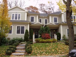 50 Salisbury Rd, Newton, MA 02458-1948