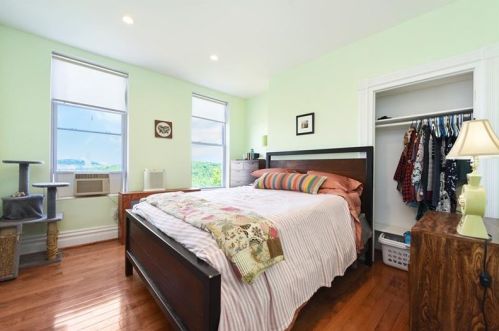 312 Kaercher St, Pittsburgh PA 15207-1477 exterior