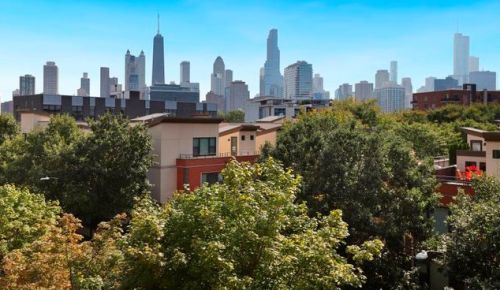 648 Oak St, Chicago IL  60610-7298 exterior