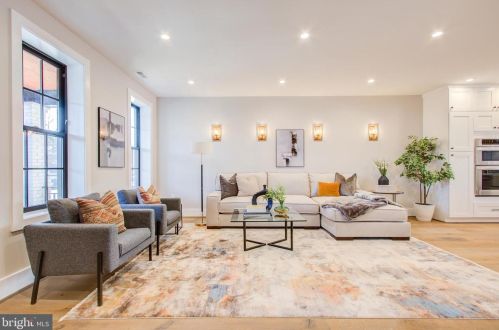 3904 13th St, Washington DC 20003-4108 exterior