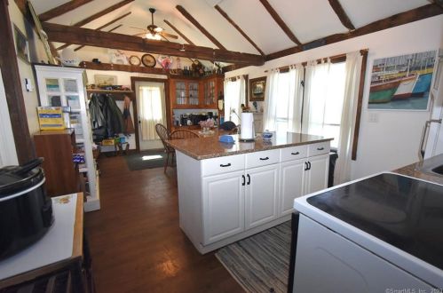 721 Hl Rd, Torrington CT 06790-5834 exterior