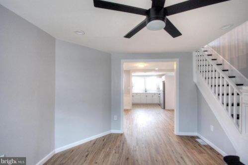 908 19 St, Camden NJ 08105-3607 exterior